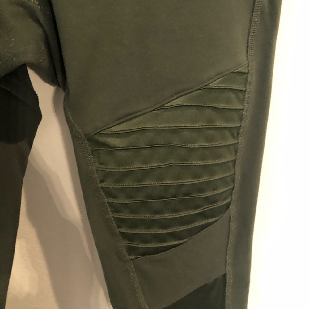 ALO Yoga High Waist Moto Leggings Dark Olive Green - Picture 6 of 8